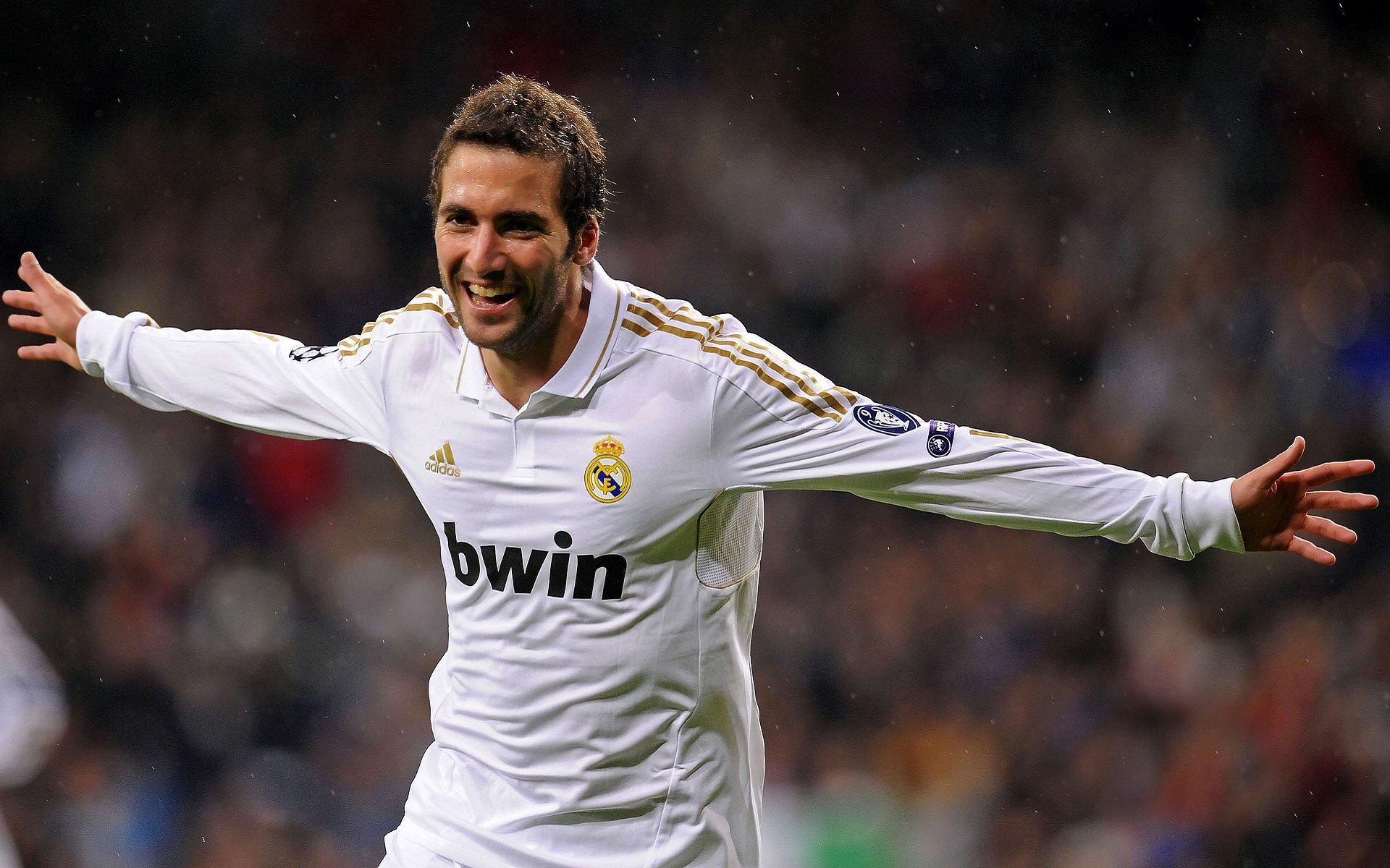 前尤文高管深度剖析，英超企业化运营如何重塑现代足球格局，意甲面临战略抉择